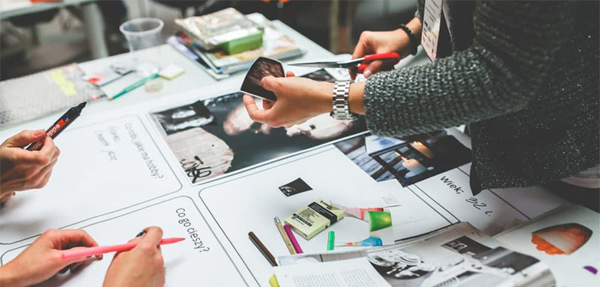 Cursos bonificados de Retoque fotográfico y Diseño editorial